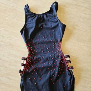 Weissman custom costume NWOT child medium black with red rhinestones contemporar